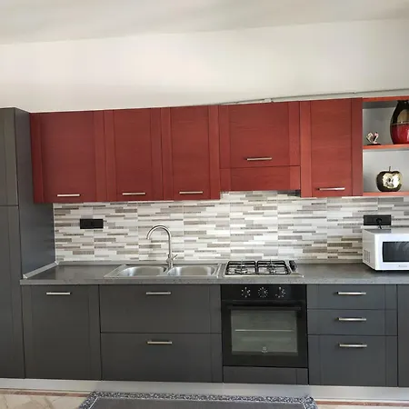 Marco Riviera Corallo *