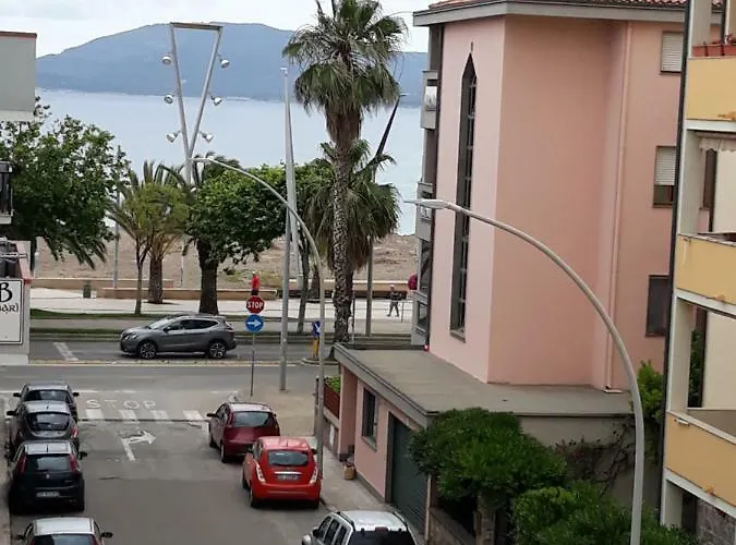 Marco Riviera Corallo *