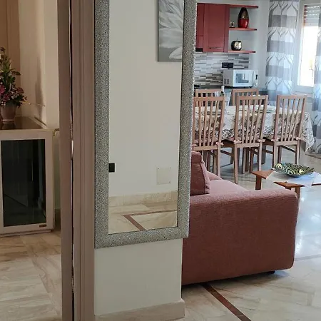 Marco Riviera Corallo *